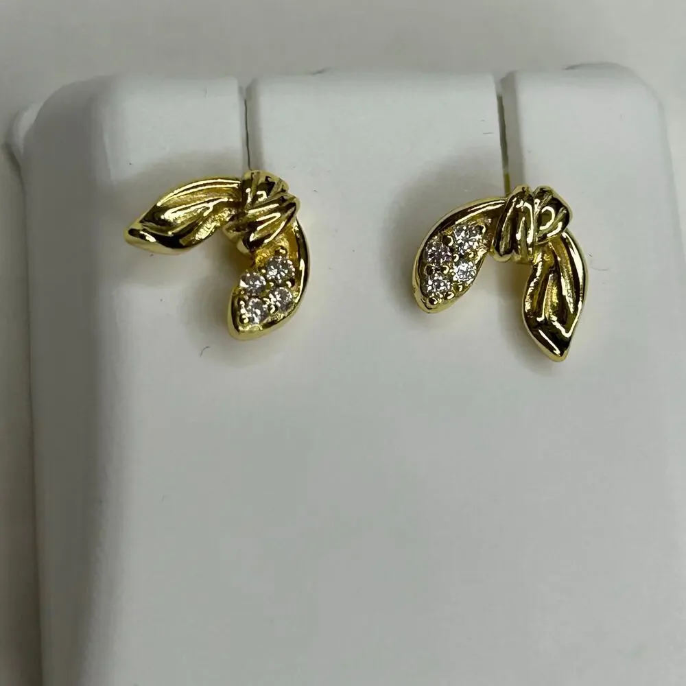 Genuine MOISSANITE EARRINGs‎ with gold plated studs. Tie, bow shaped